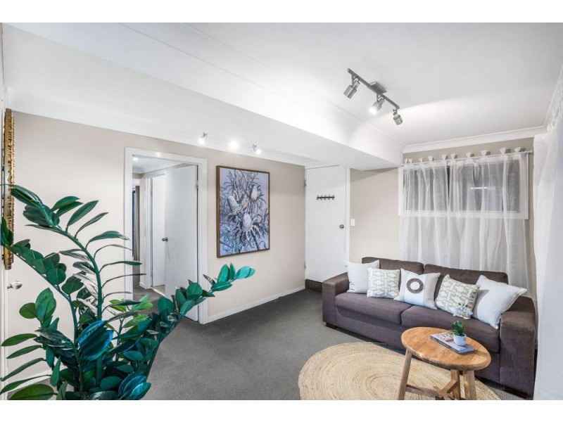 85 Sibley Road, Wynnum West QLD 4178