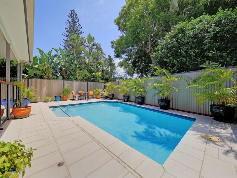 115 Raeburn St, Manly West QLD 4179