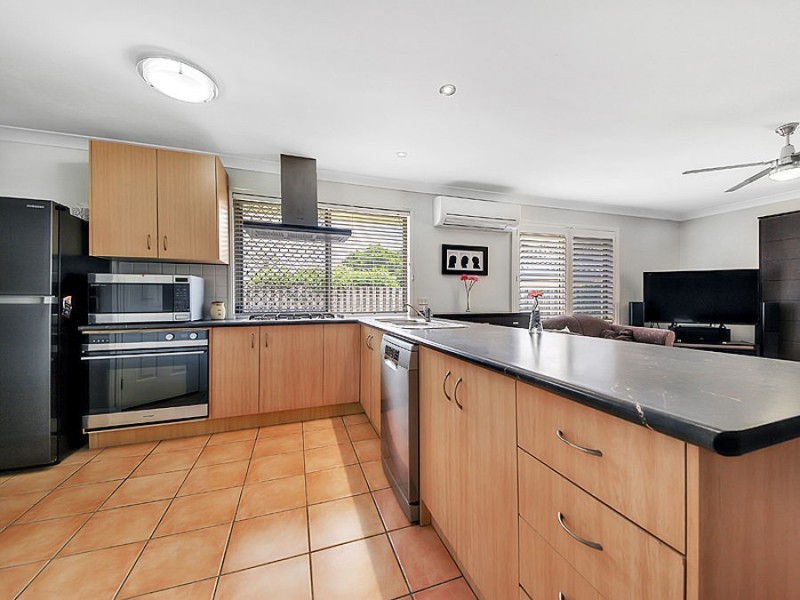 31 Ransom Place, Wakerley QLD 4154