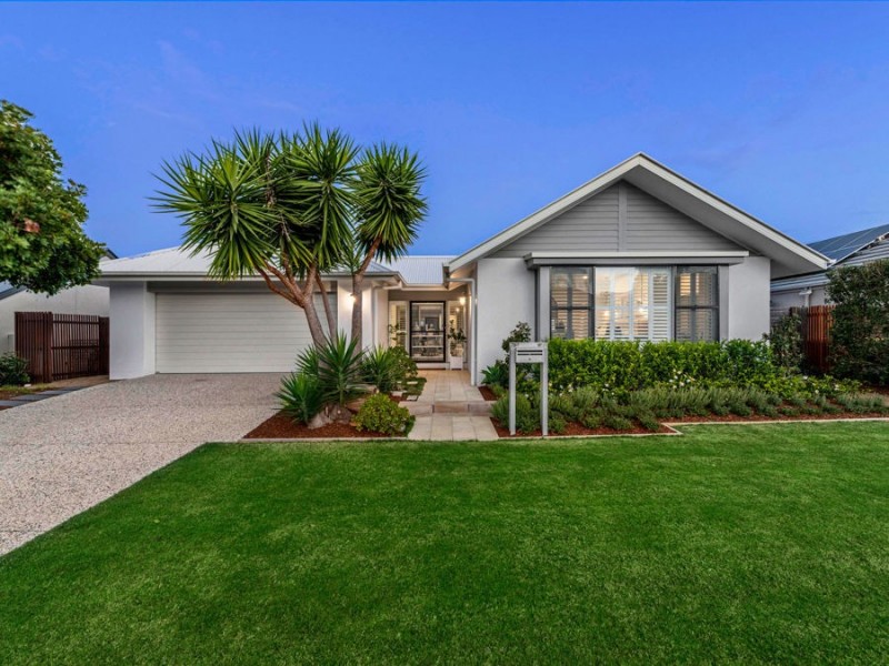 75 Brook Street, Wakerley QLD 4154