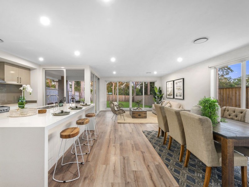 21 Eucalypt Street, Wakerley QLD 4154