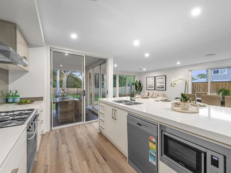 21 Eucalypt Street, Wakerley QLD 4154