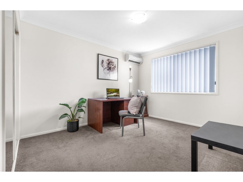 95 Gordon Crescent, Wakerley QLD 4154