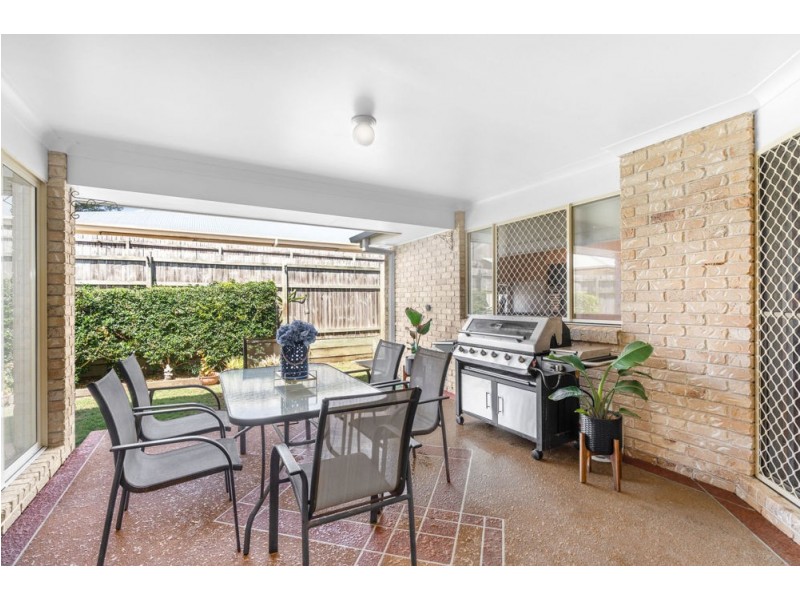 95 Gordon Crescent, Wakerley QLD 4154