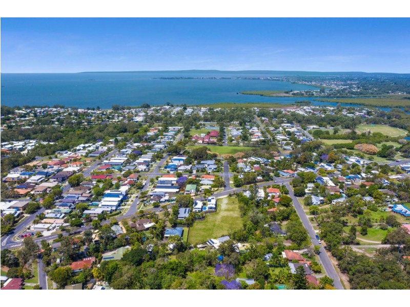 229 Whites Road, Lota QLD 4179