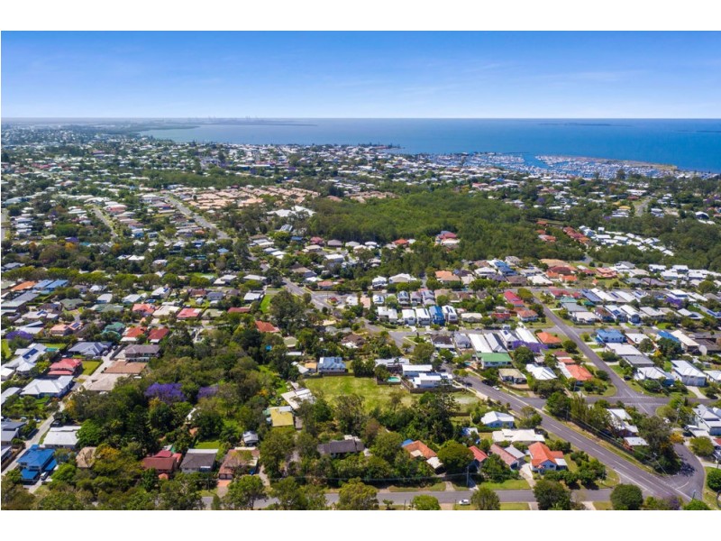 229 Whites Road, Lota QLD 4179