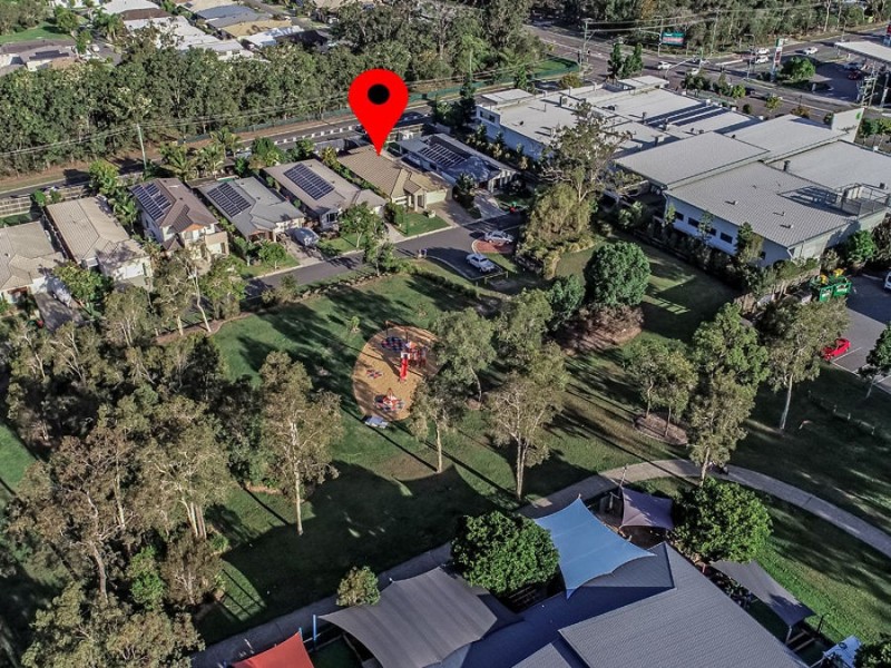 18 Saltburn Place, Wakerley QLD 4154