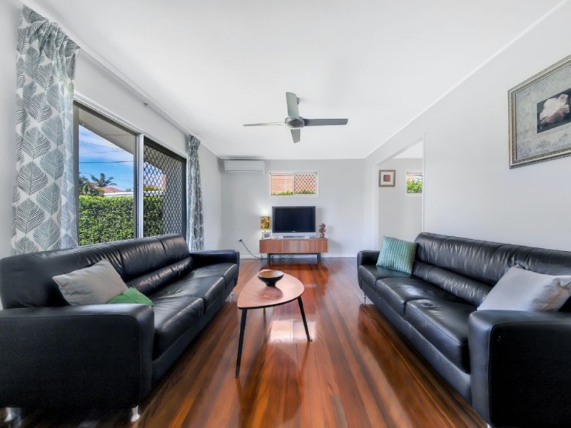10 Tantani Street, Manly West QLD 4179