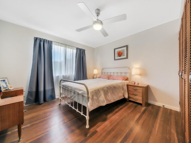 10 Tantani Street, Manly West QLD 4179