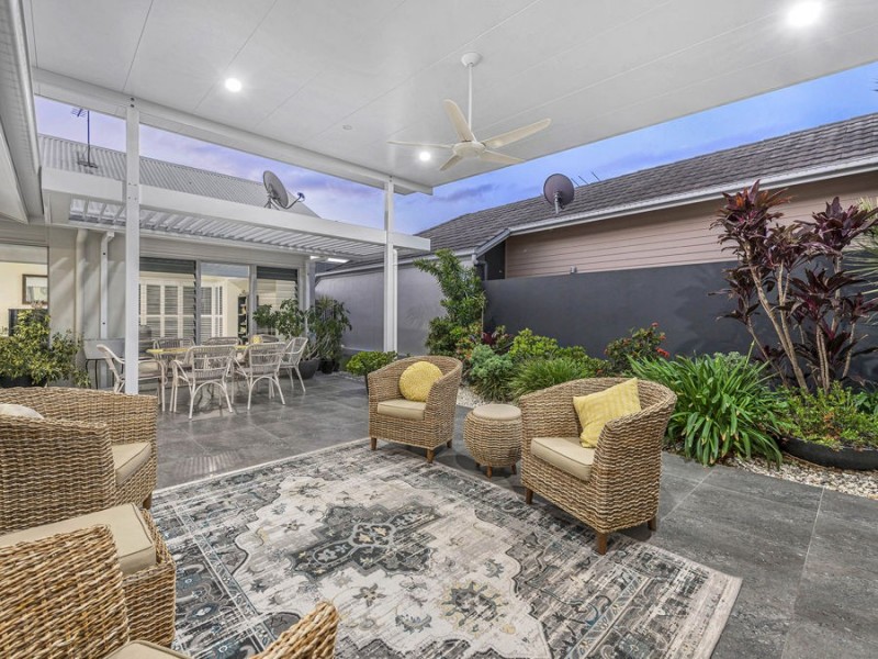 54 Mossvale Drive, Wakerley QLD 4154