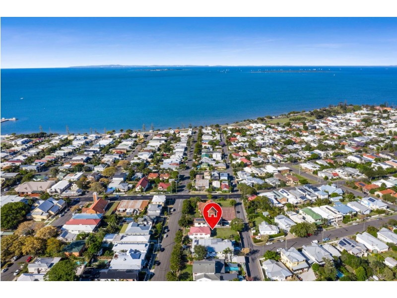 86 Walnut Street, Wynnum QLD 4178