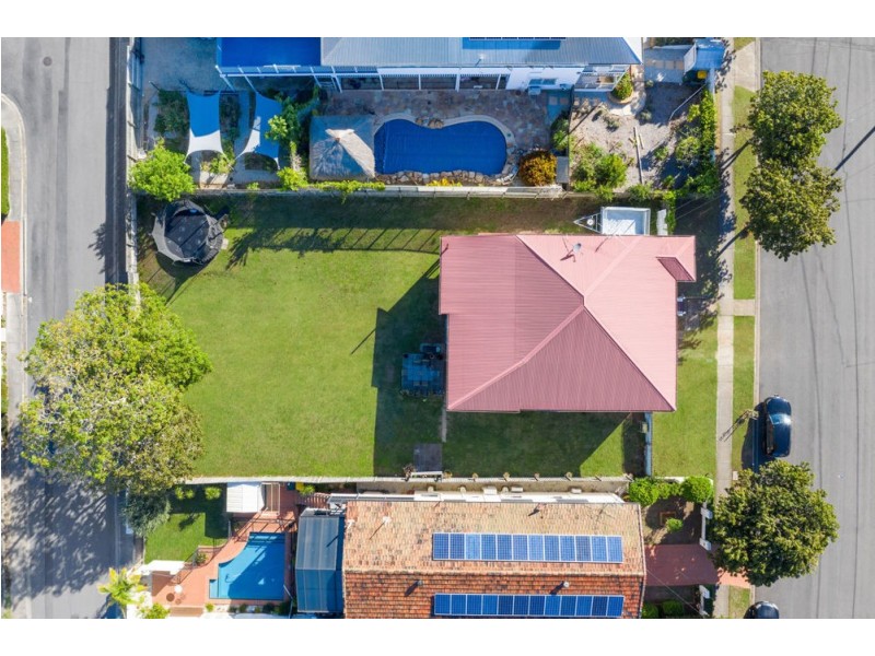 86 Walnut Street, Wynnum QLD 4178