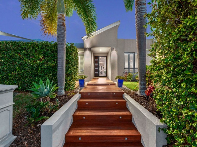 14 Darling Terrace, Wakerley QLD 4154