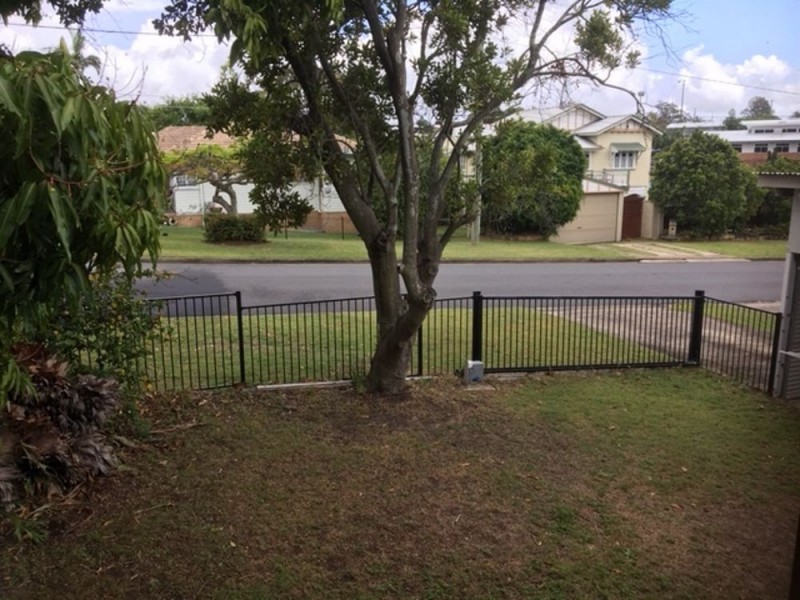 47 Boxgrove Ave, Wynnum QLD 4178