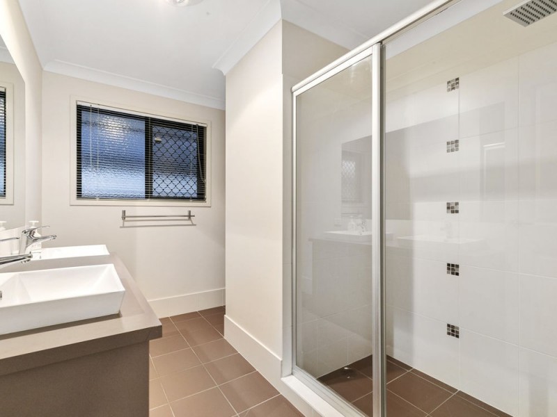 114 School Road, Wynnum West QLD 4178