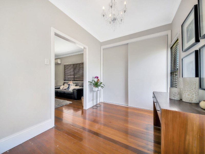 86 Uplands Tce, Wynnum QLD 4178