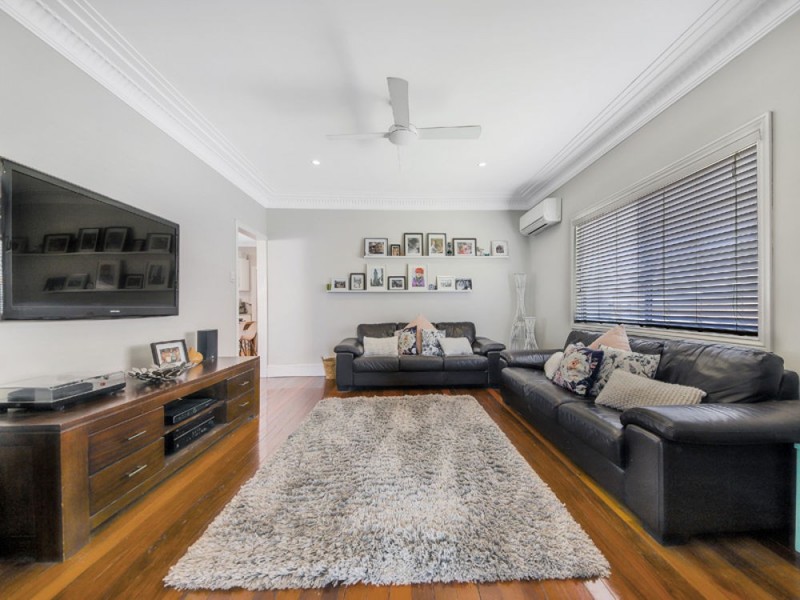 86 Uplands Tce, Wynnum QLD 4178