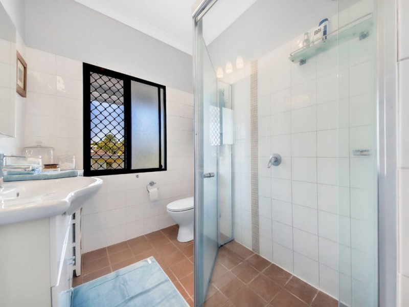 86 Uplands Tce, Wynnum QLD 4178