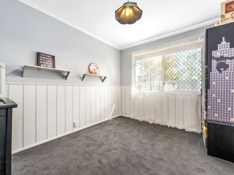 55 Buckland Road, Everton Hills QLD 4053