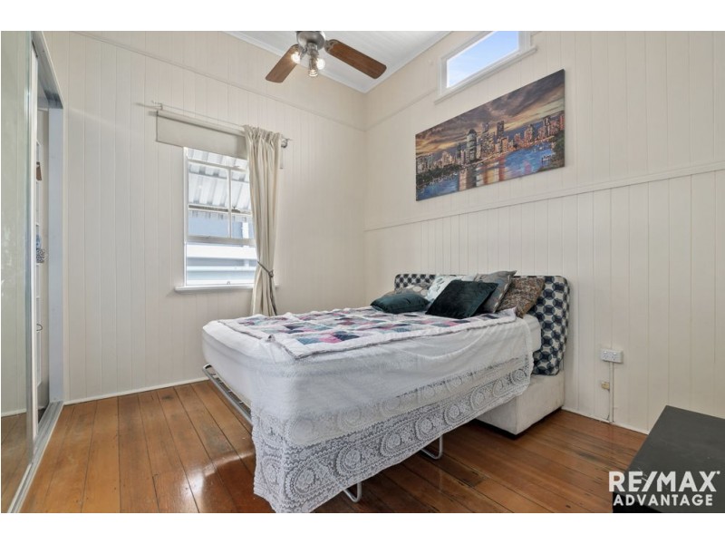 29 Glenora Street, Wynnum QLD 4178