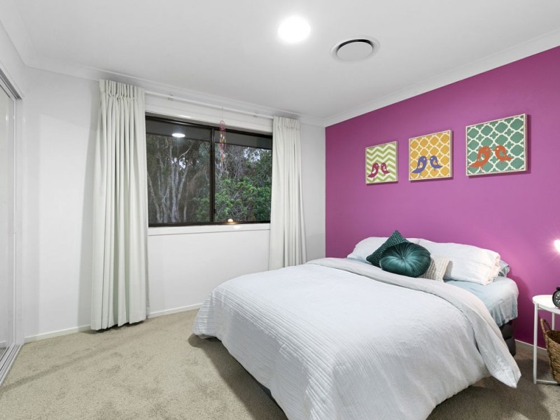 19 Scribbly Close, Lota QLD 4179