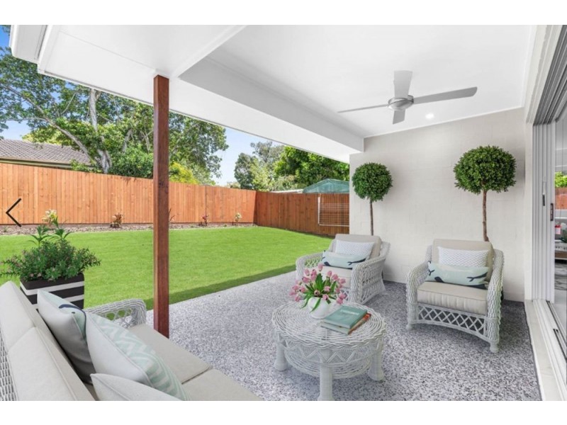 69 Hutton Aveue, Wynnum QLD 4178