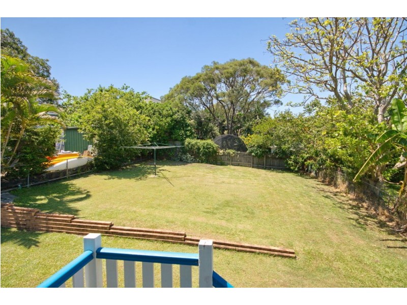 64 Valetta Street, Manly QLD 4179