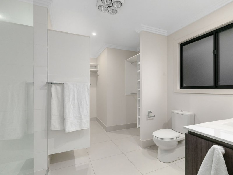 18a Manin Street, Wynnum QLD 4178