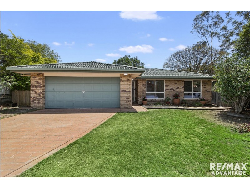 10 Mitchell Place, Belmont QLD 4153