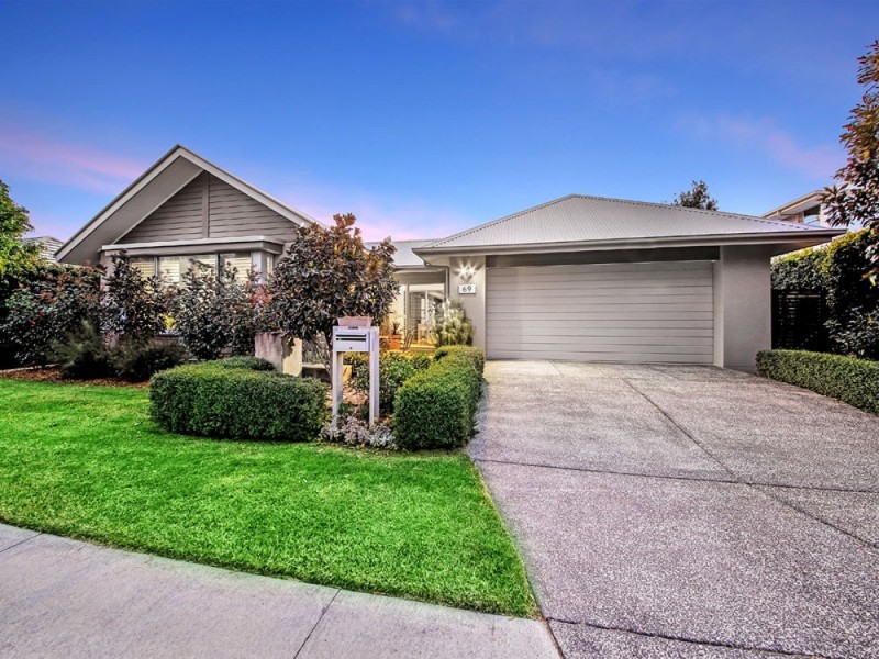 69 Watervale Parade, Wakerley QLD 4154