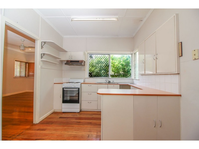 478 Tingal Rd, Wynnum QLD 4178