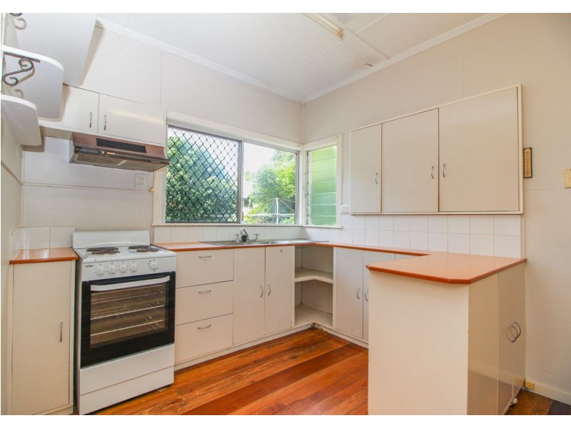 478 Tingal Rd, Wynnum QLD 4178