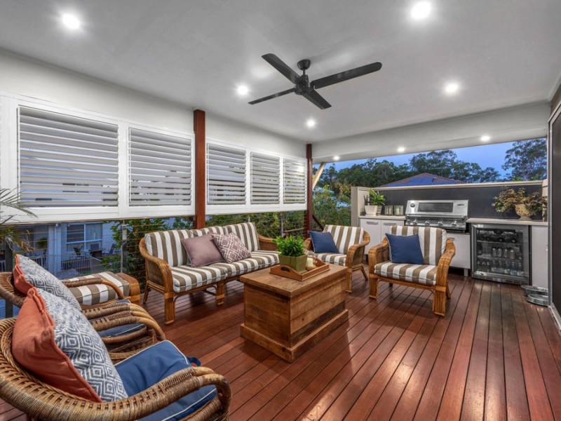 14 Feathertail Pl, Gumdale QLD 4154