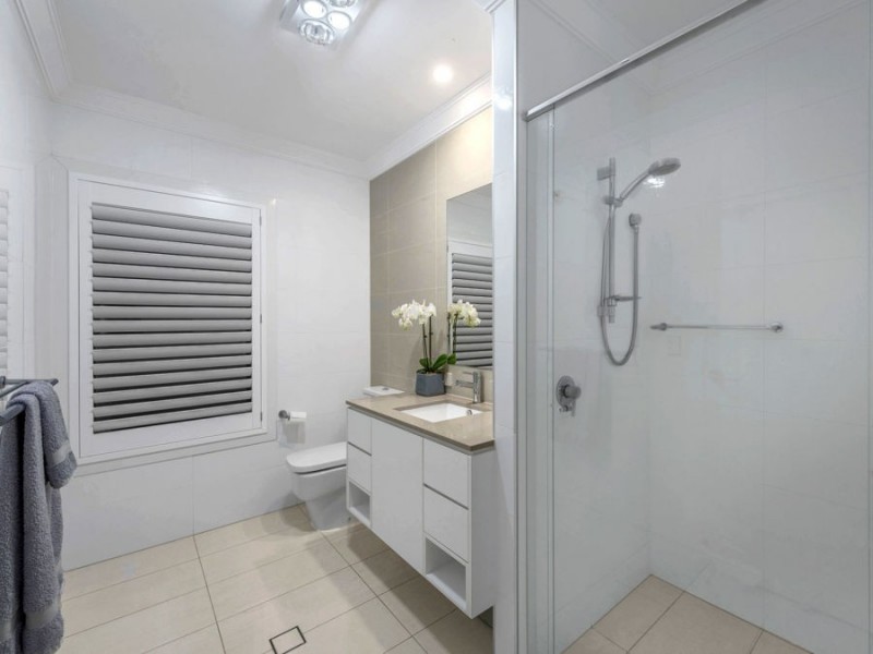 14 Feathertail Pl, Gumdale QLD 4154