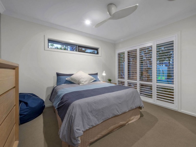 14 Feathertail Pl, Gumdale QLD 4154