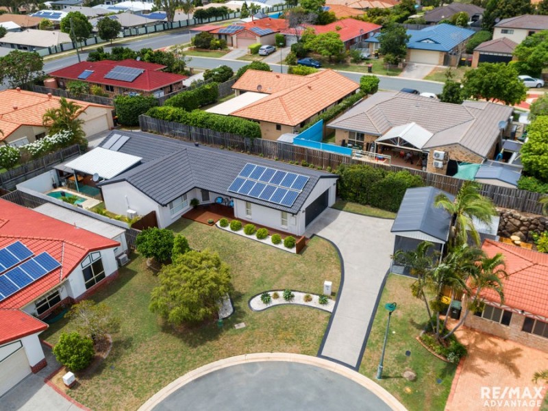 9 Cynthia Place, Wakerley QLD 4154