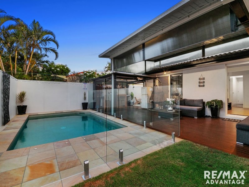 9 Cynthia Place, Wakerley QLD 4154