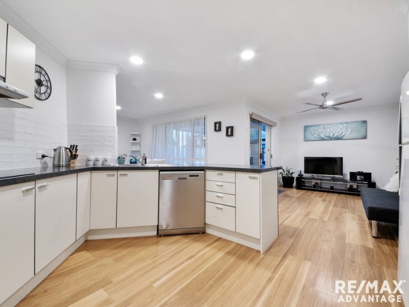 9 Cynthia Place, Wakerley QLD 4154