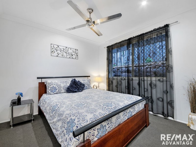 9 Cynthia Place, Wakerley QLD 4154