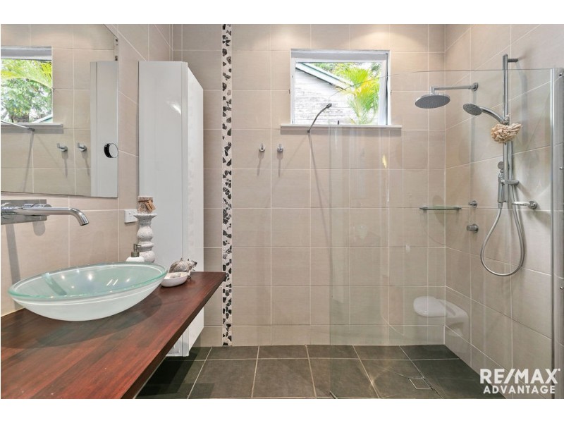 85 Blackwood Road, Manly West QLD 4179