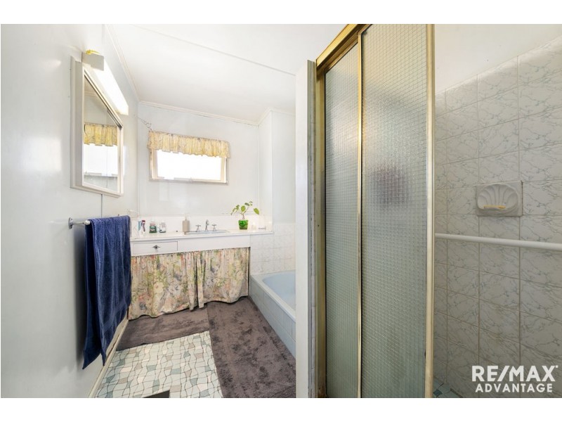 27 Billan St, Carina QLD 4152