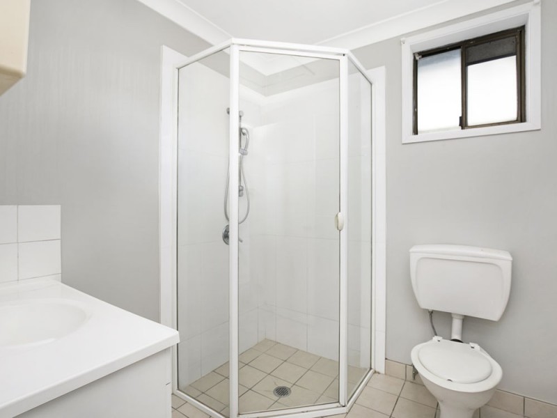 54 Malabar St, Wynnum West QLD 4178