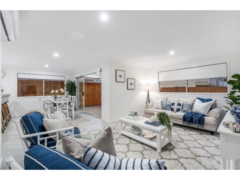 25 Chestnut Street, Wynnum QLD 4178