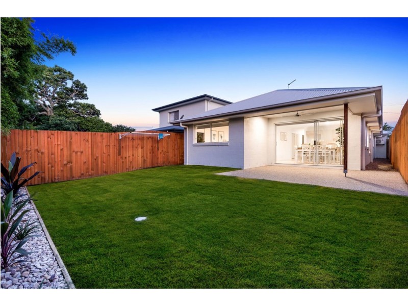25 Chestnut Street, Wynnum QLD 4178