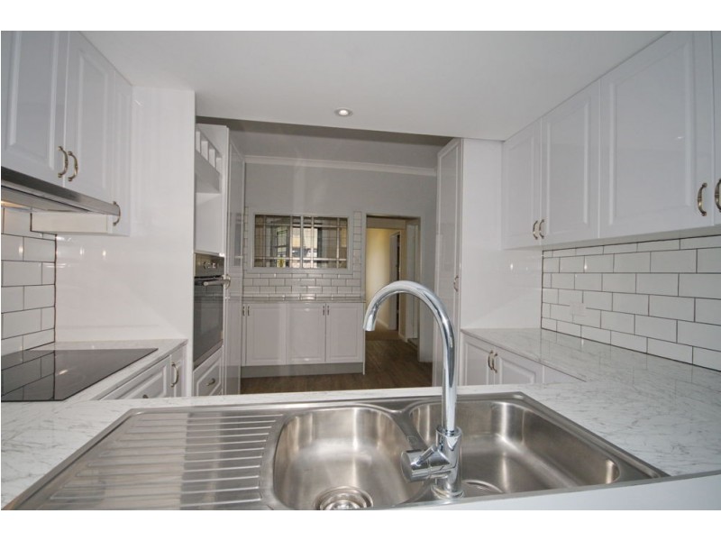 64 Valetta Street, Manly QLD 4179