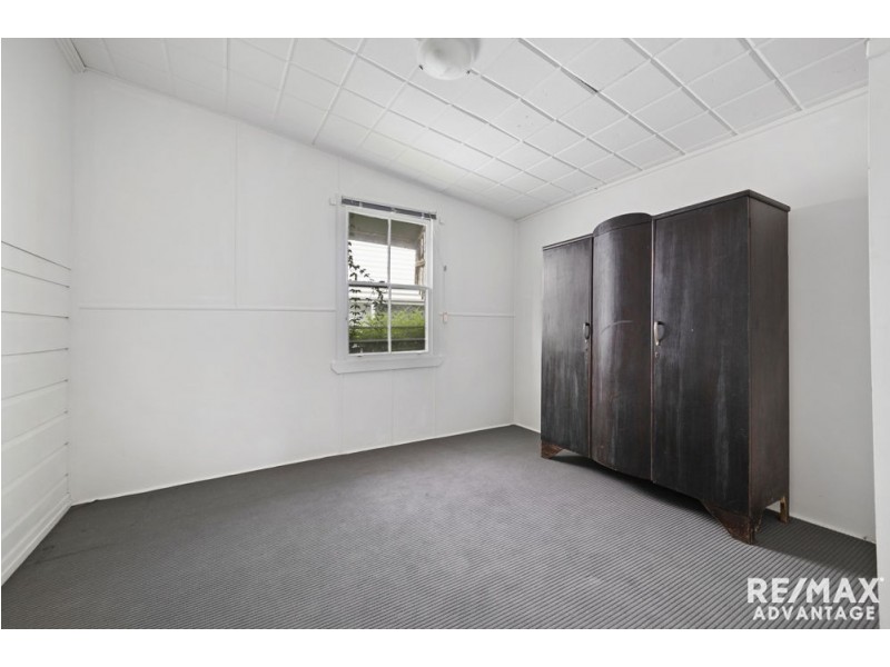 76 Cedar St, Wynnum QLD 4178