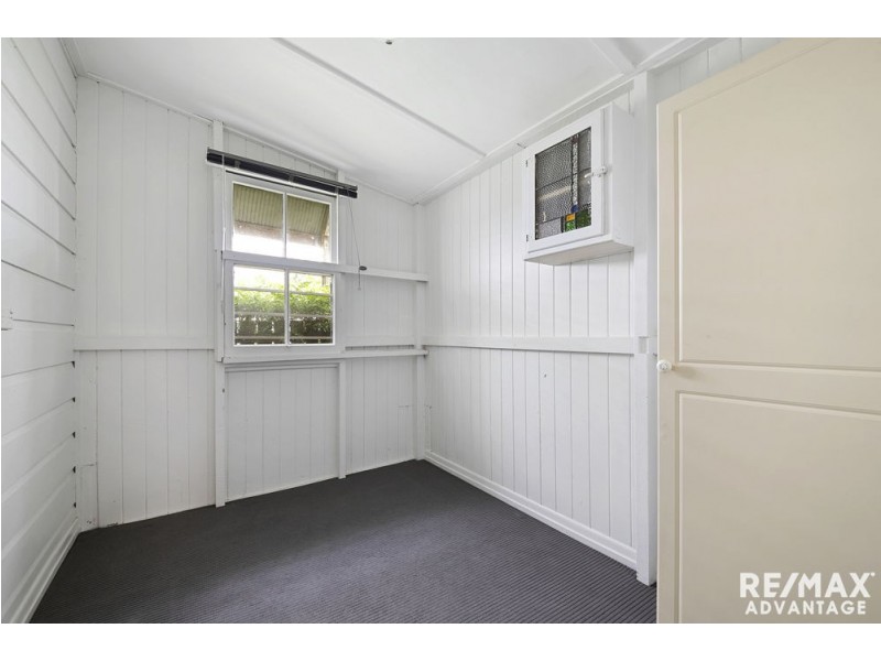 76 Cedar St, Wynnum QLD 4178