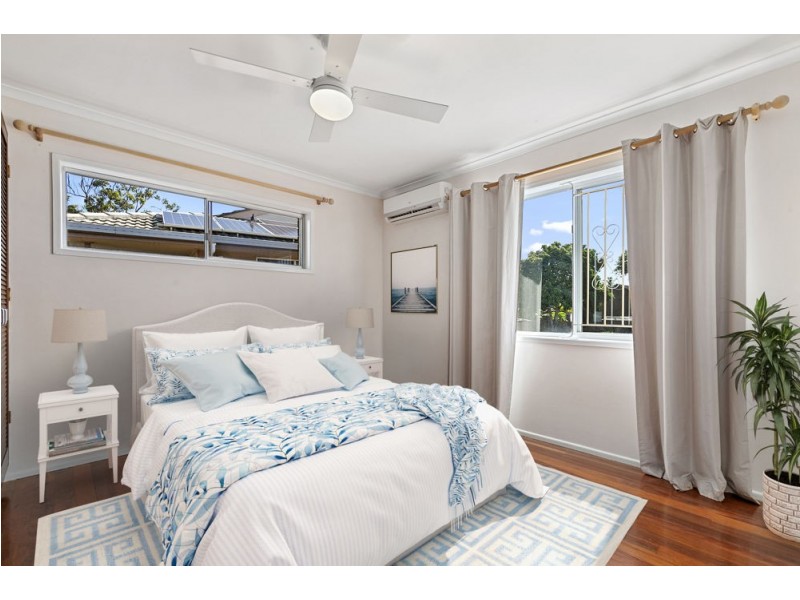 6 Graduate St, Manly West QLD 4179