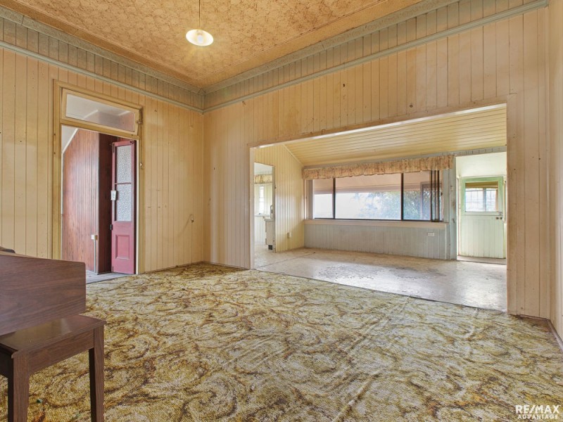 69 Gordon Parade, Manly QLD 4179