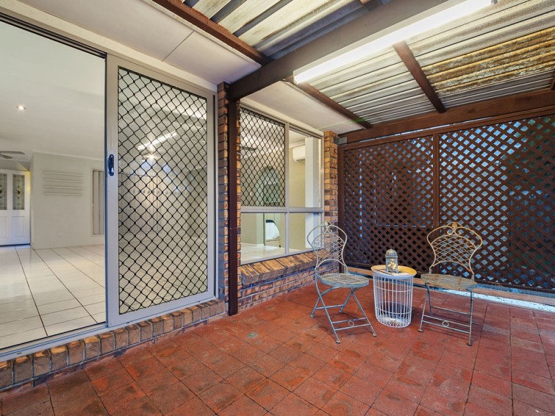 9 Marty Street, Wynnum West QLD 4178
